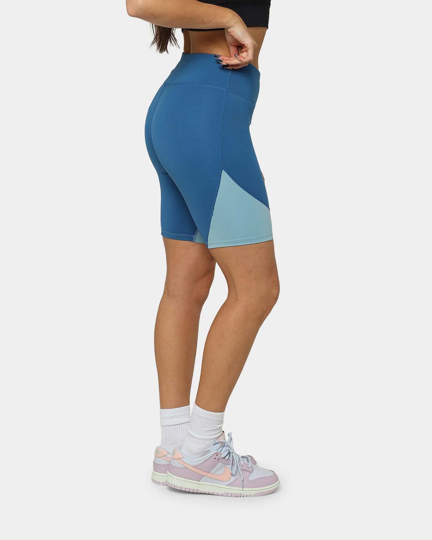 Jordan Women's Heritage Bike Shorts Marina Blue