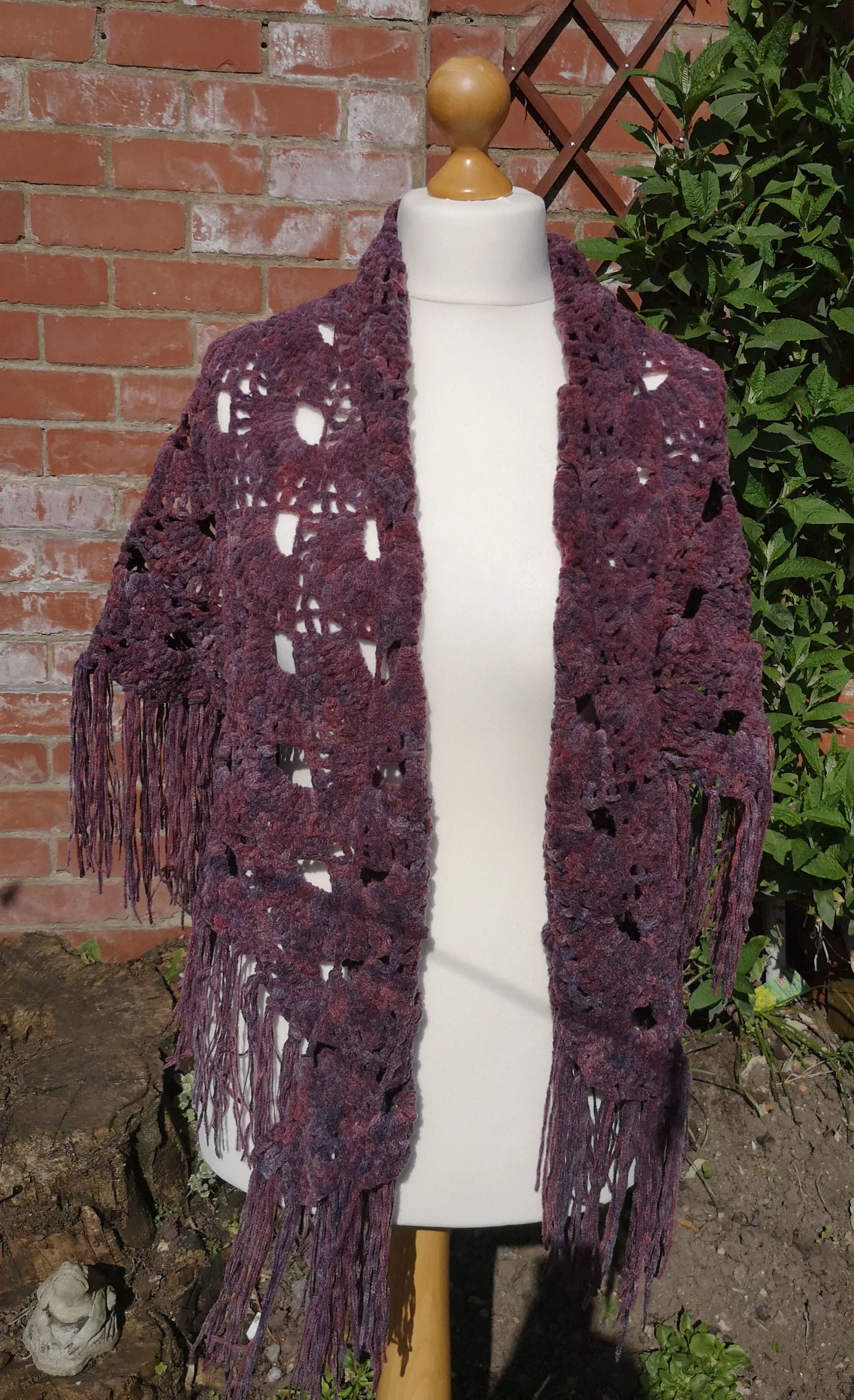 Virus shawl, soft chunky chenille yarn, amethyst shaded wrap,